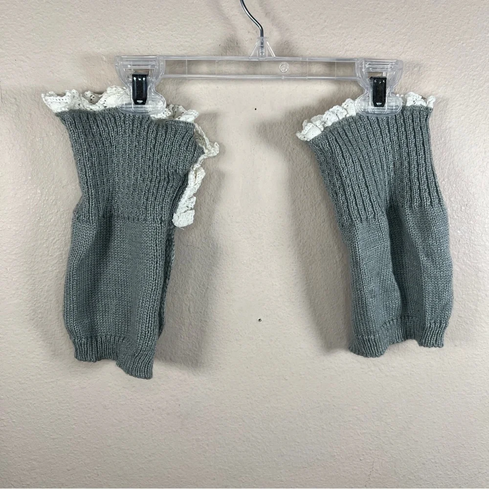 GREY LEGWARMERS BOOT CUFF IVORY LACE ACCENT STRETCH COZY